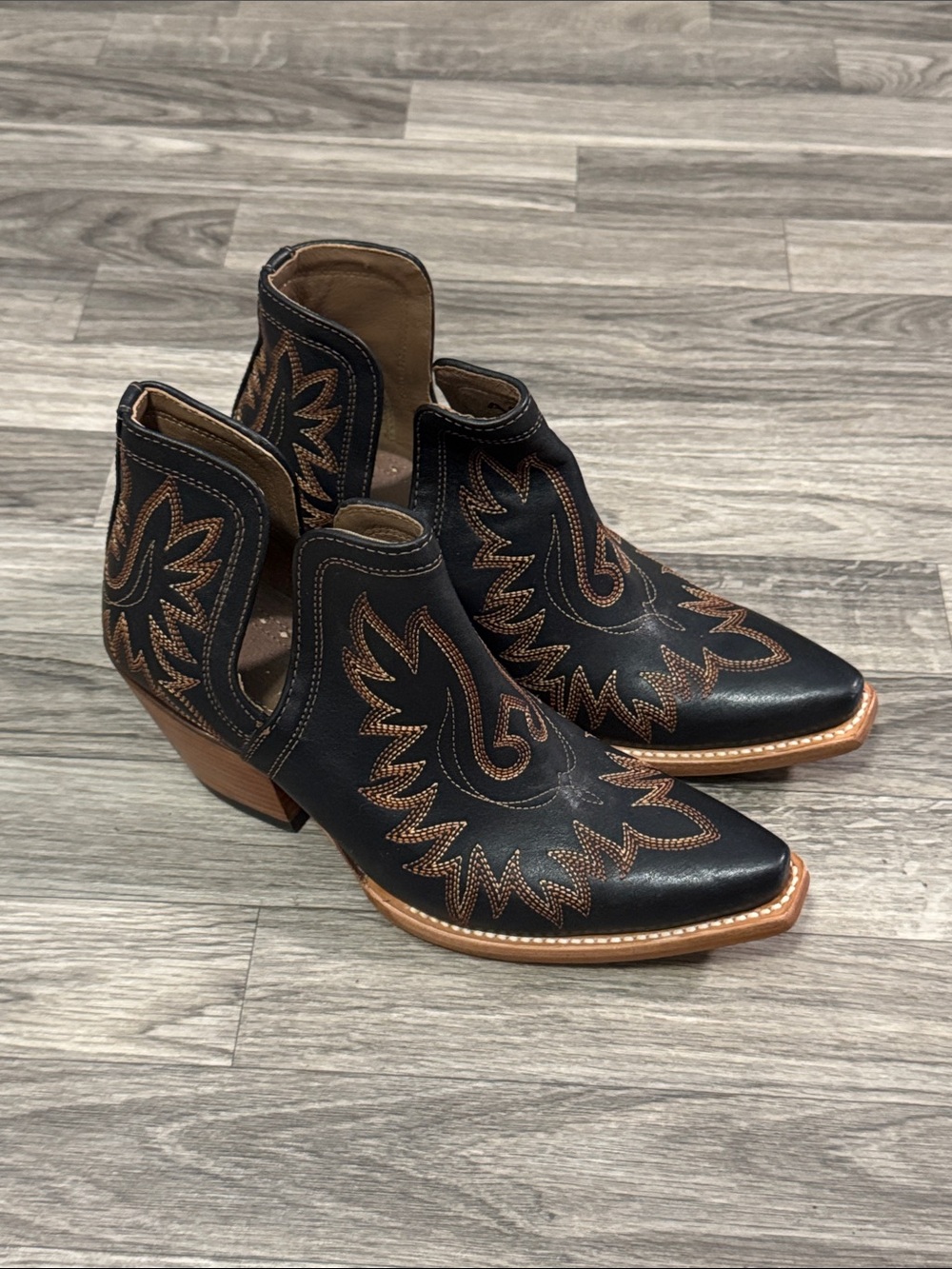 Ariat Dixon X Toe Western Boot women’s sz 8.5B